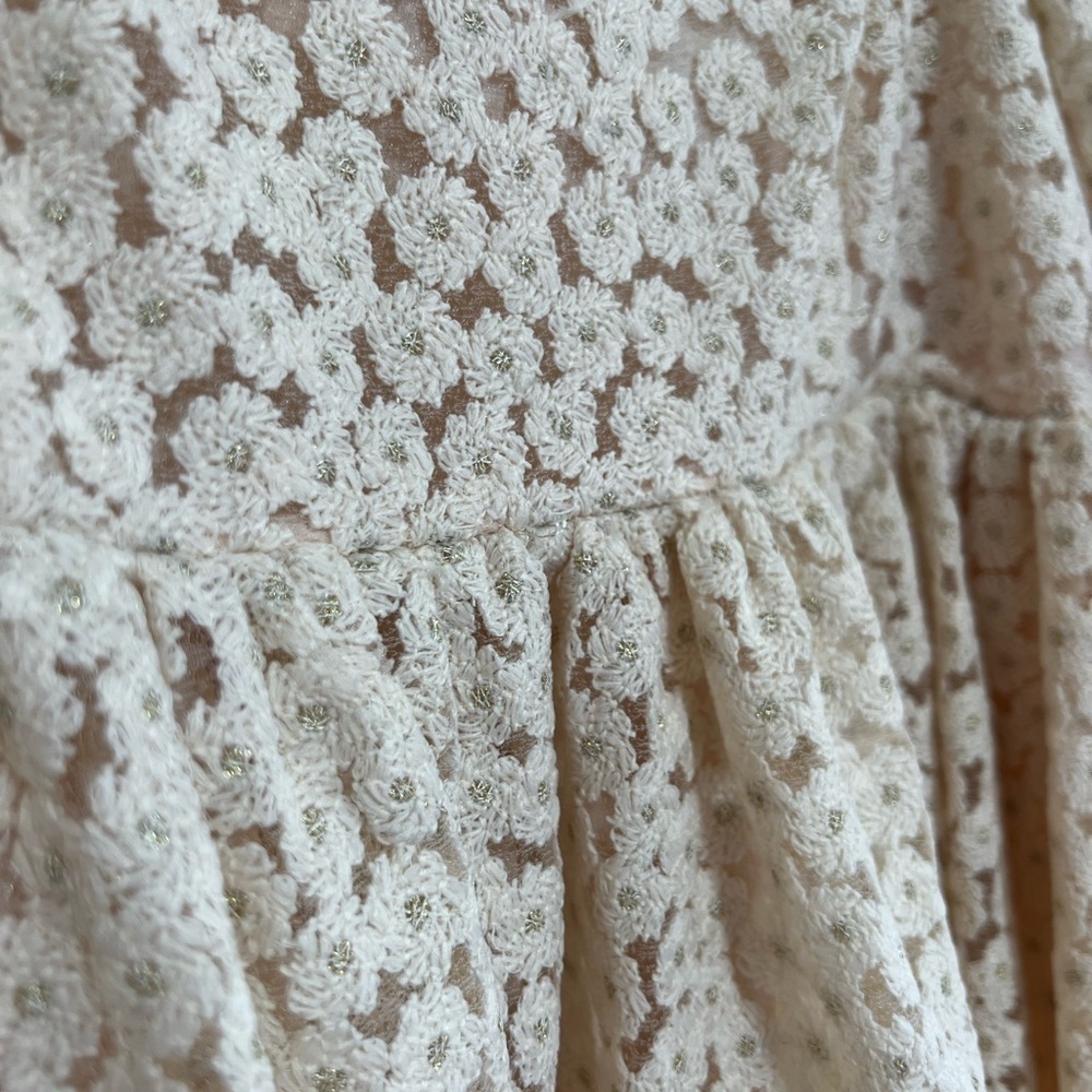 Storia Crochet-Lace Baby Doll Mini Dress in Vanilla/Cream, size M - Picture 9 of 11